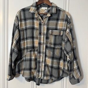 Umgee Plaid Oversize long sleeve Shacket Button Down Shirt‎ Size Small Women